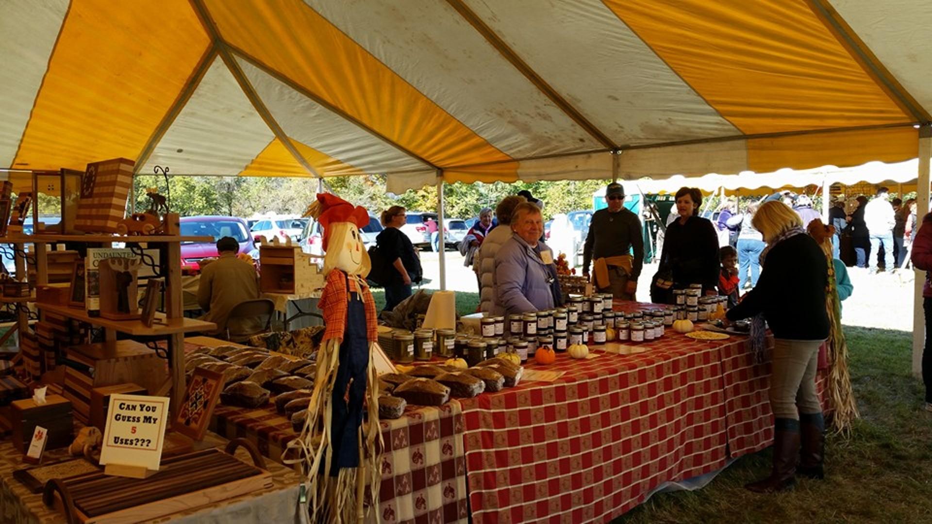 Apples & Crafts Fair & Food Truck Festival, 2020 Woodstock VT